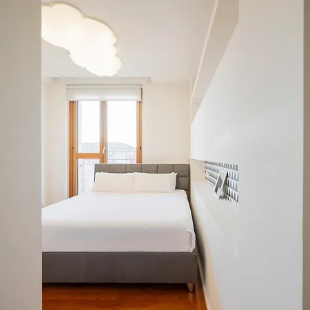 Luca Darsena Viale Papiniano Apartamento