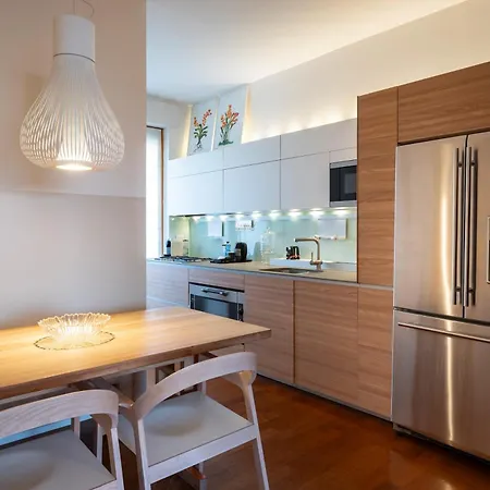 Luca Darsena Viale Papiniano Apartamento