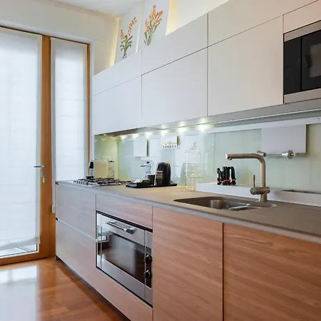 Luca Darsena Viale Papiniano Apartamento *