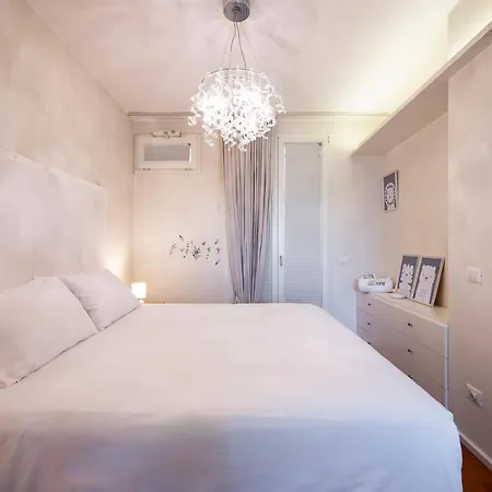 Luca Darsena Viale Papiniano Apartamento