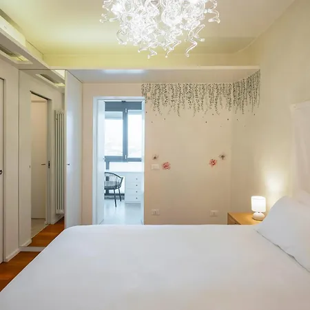 Luca Darsena Viale Papiniano Apartamento *